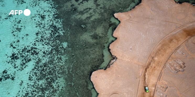 Franck Fife récompensé par le Prix Emilie-Poucan pour sa couverture du Dakar 2023